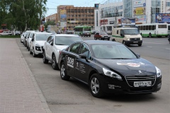 Все автомобили Peugeot 508, поставляемые в Россию, имеют двойную оцинковку кузова, усиленную подвеску, русифицированный интерфейс бортового компьютера и навигационной системы Все автомобили Peugeot 508, поставляемые в Россию, имеют двойную оцинковку кузова, усиленную подвеску, русифицированный интерфейс бортового компьютера и навигационной системы