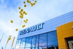 26  2013 .          Renault.    Renault      !