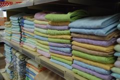 В магазине «Монолит» представлен огромный выбор полотенец самых разных расцветок и размеров В магазине «Монолит» представлен огромный выбор полотенец самых разных расцветок и размеров