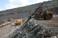 Строительство будет вестись по новой системе – предприятие выполняет функции заказчика и одновременно генерального подрядчика Строительство будет вестись по новой системе – предприятие выполняет функции заказчика и одновременно генерального подрядчика