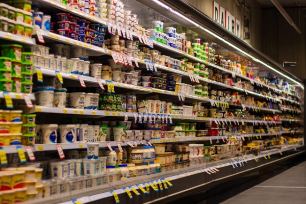 В апреле цены на продовольственные товары в среднем выросли на 3,8%