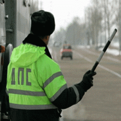 Погоня сотрудников ДПС за автомобилем началась после отказа водителя остановиться Погоня сотрудников ДПС за автомобилем началась после отказа водителя остановиться