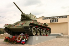 Танки американцы увидели только на постаментах памятников, посвященных Великой Отечественной войне Танки американцы увидели только на постаментах памятников, посвященных Великой Отечественной войне