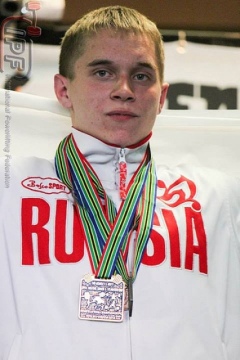 Максим Никитин победил, установив два мировых рекорда Максим Никитин победил, установив два мировых рекорда
