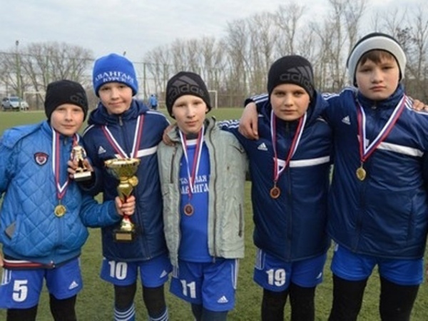Школа курского "Авангарда" выиграла юношеский турнир