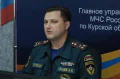 Начальник региональнгого ГУ МЧС Иван Лунев Начальник региональнгого ГУ МЧС Иван Лунев