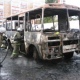В центре Курска огонь уничтожил автобус
