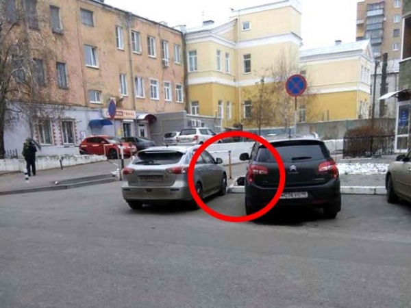 Оцепление выставлено. Силовики ждут кинологов Оцепление выставлено. Силовики ждут кинологов