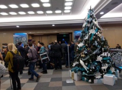 Представители прессы заполняют Центр международной торговли Представители прессы заполняют Центр международной торговли