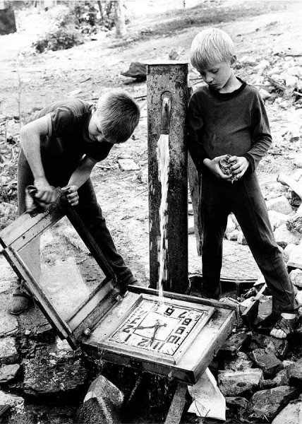 Г. Бодров. Часы, 1989