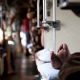 Курские полицейские задержали мужчину, укравшего у 14-летней пассажирки поезда телефон