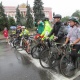 40-летие первого олимпийского «золота» Курска отметили велогонкой под ливнем