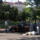 В центре Курска такси сломало ногу пенсионеру