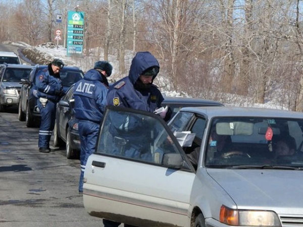 В Курске и Курской области начались уже традиционные профилактические рейды по сплошной проверке водителей на трезвость В Курске и Курской области начались уже традиционные профилактические рейды по сплошной проверке водителей на трезвость