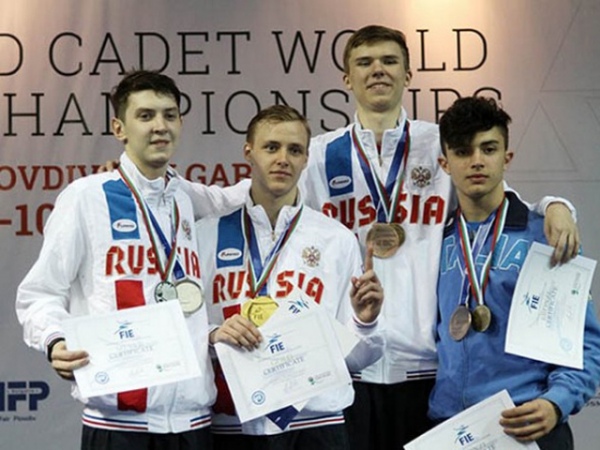 Самарский рапирист стал двукратным победителем главенства мира по фехтованию Самарский рапирист стал двукратным победителем главенства мира по фехтованию