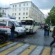 Видео ДТП в центре Курска с 15 пострадавшими: водителя выкинуло из маршрутки, неуправляемый автобус остановили прохожие