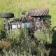 В Курской области ранены пьяный водитель и пассажир перевернувшегося трактора