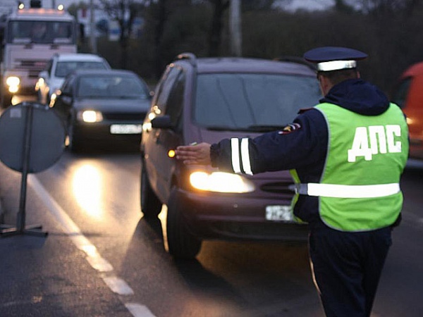 В предстоящие выходные дни, 18-19 ноября, сотрудники ГИБДД проведут сплошные проверке водителей на трезвость в Курске и районах области