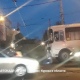 В центре Курска столкнулись автобус «ПАЗ» и военный БТР (ФОТО)