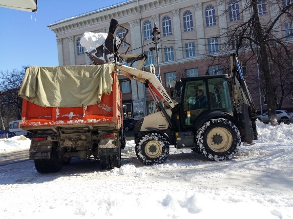 В Курске на вывоз снега потратили 1,5 миллиона