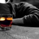 С начала года от отравления алкоголем погибли 33 курянина