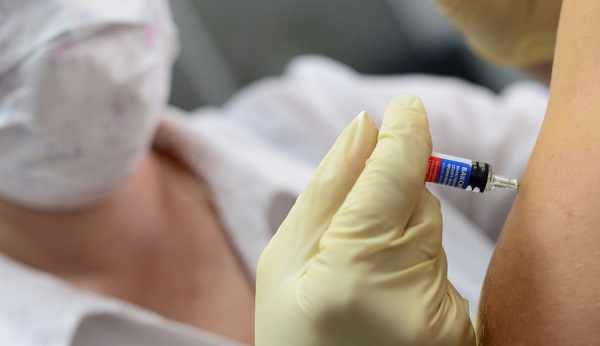Более 140 тысяч курян сделали прививки от гриппа