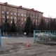Курск. Автомобиль врезался в больничные ворота, которые ударили женщину (фото)