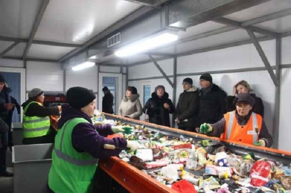 В декабре прошлого года мусоросортировочный комплекс в тестовом режиме запущен в Рыльском районе