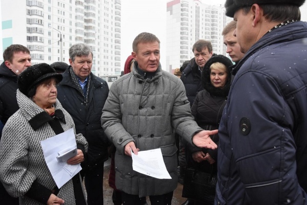 Сегодня Роман Старовойт попросил Николая Цуканова ответить, почему он обманыват людей Сегодня Роман Старовойт попросил Николая Цуканова ответить, почему он обманыват людей