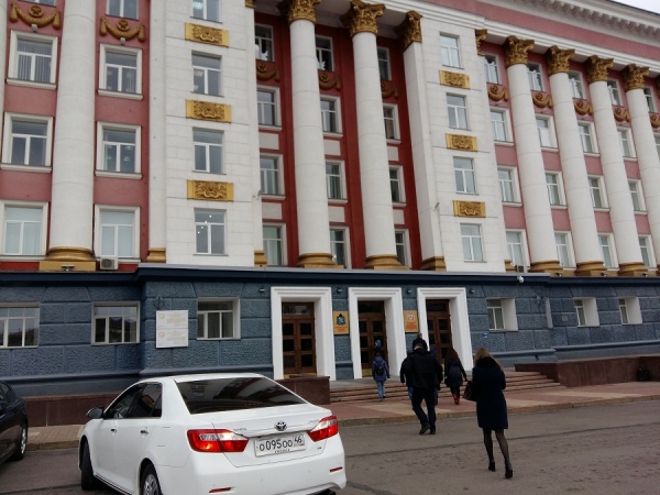 Роман Старовойт сократил количество заместителей губернатора с 11 до 9 и планирует убрать еще двух Роман Старовойт сократил количество заместителей губернатора с 11 до 9 и планирует убрать еще двух