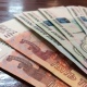 Курянка заплатила за несделанный ремонт автомобиля 18 000 рублей