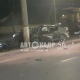 В Курске машина влетела в столб возле танка