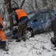 Под Курском машина разбилась о дерево