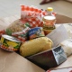 В Курской области начали выдавать продуктовые наборы для школьников