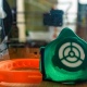 В Курске на 3D-принтере печатают респираторы