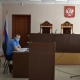 Курян продолжают наказывать за посещение магазинов без масок