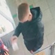 В Курске двое парней украли банковскую карту и купили по ней бензин