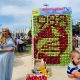 В центр Курска для «рисунков» привезли восемь тонн яблок