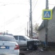 В Курске машина протаранила столб