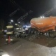 В Курске легковушка столкнулась с цементовозом, ранены два человека