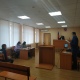 Под Курском отец и сын обокрали женщину