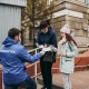 В Курске волонтеры раздали 30 тысяч масок