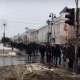 По улице Ленина в Курске прошла колонна молодежи, скандируя «Свободу!»