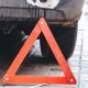 В Курске пострадала автомобилистка, врезавшись в стоящую машину