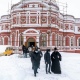 Роман Старовойт проверил ход ремонтных работ в Воскресенском храме и Знаменском монастыре Курска