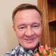 Роман Старовойт поздравил курянок с 8 Марта