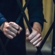 В Курской области бродяга украл сумку с деньгами