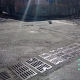 На перекрестке в центре Курска починили «ливневку»