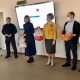 В Курске в честь праздника сотрудникам скорой помощи подарили апельсины