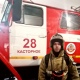 В Курской области пожарный спас женщину и двоих детей